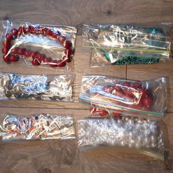 Costume jewelry bundle lot #1 - Picture 7 of 7